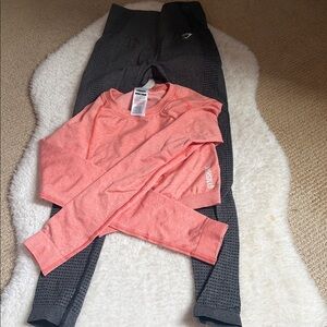 Gymshark Coral Long Sleeve Top & Black Seamless Leggings Set